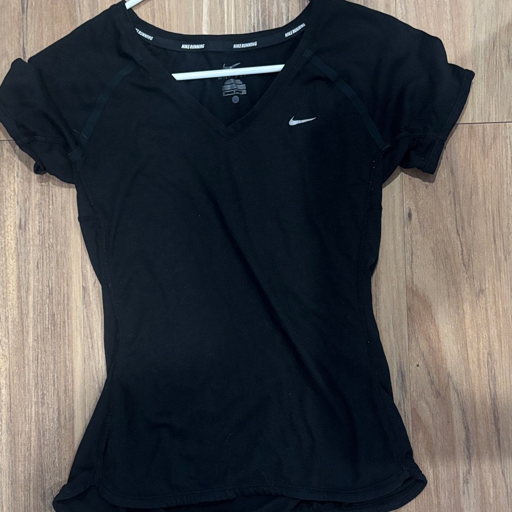 Nike Women's Black Short Sleeve Tee